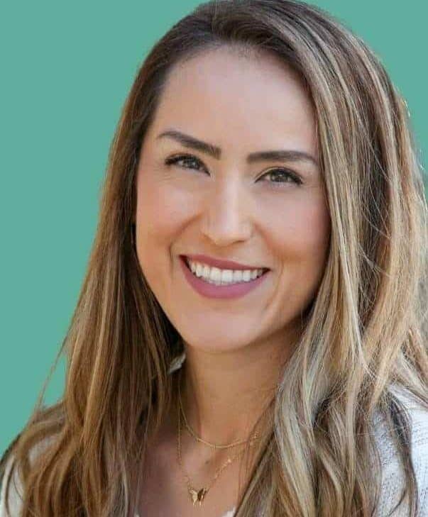 vanessa palomera therapist neurodivergent autistic adhd vanessa palomera therapist neurodivergent autistic adhd