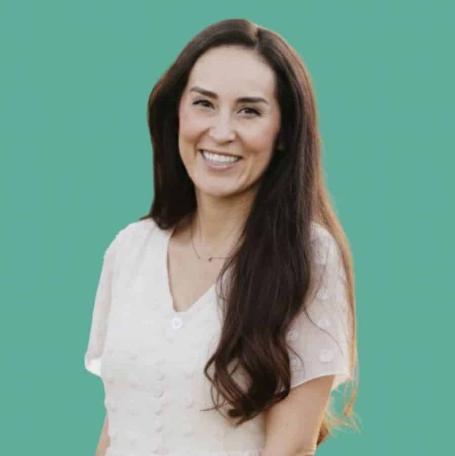 Vanessa Palomera LMFT EMDR therapist